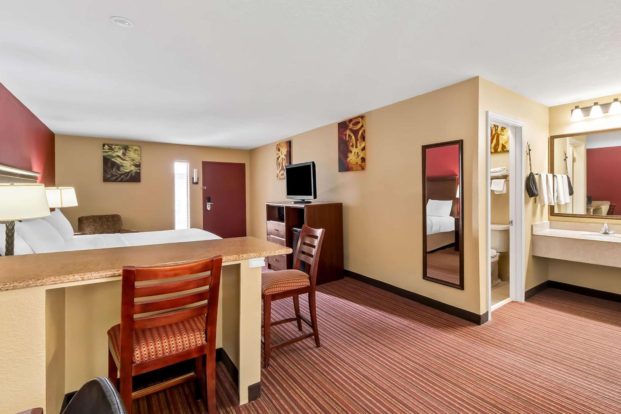 Surestay Plus By Best Western San Antonio Fiesta Inn Εξωτερικό φωτογραφία